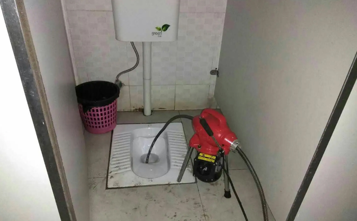 逊克蹲便疏通